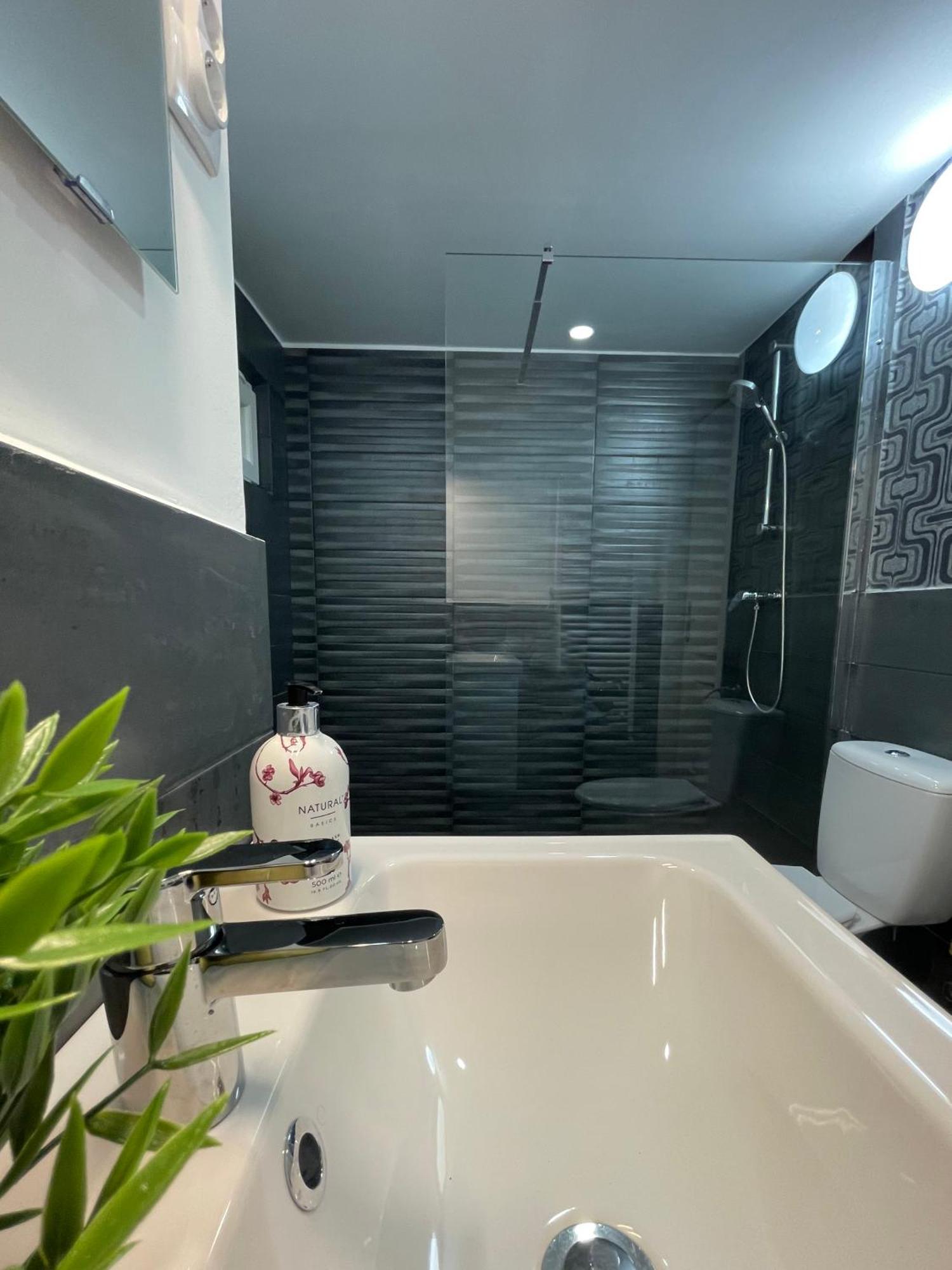 Nefelejcs Apartman Budapest Exteriör bild